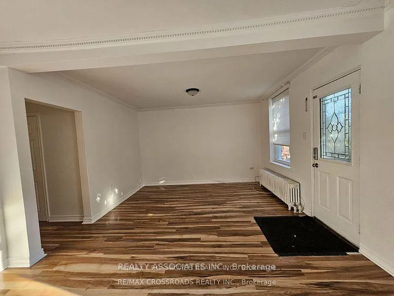 Photo 5 of Unit -Main, 33 Branstone Road, Toronto, Caledonia-Fairbank — HOMEH