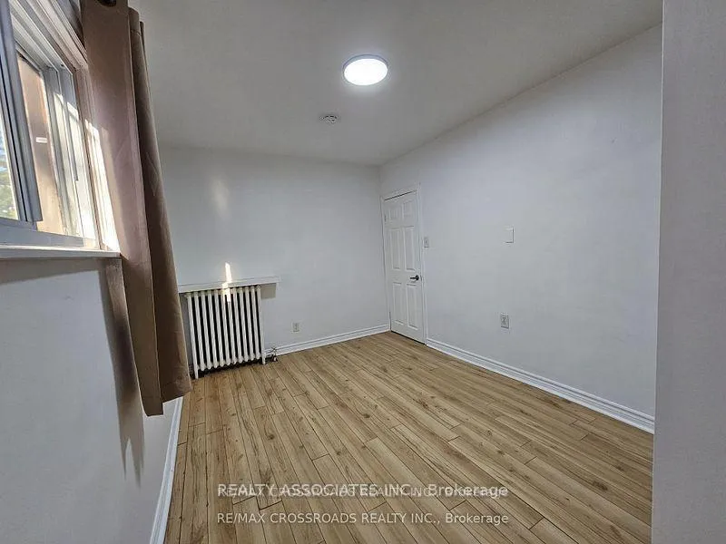 Photo 12 of Unit -Main, 33 Branstone Road, Toronto, Caledonia-Fairbank — HOMEH