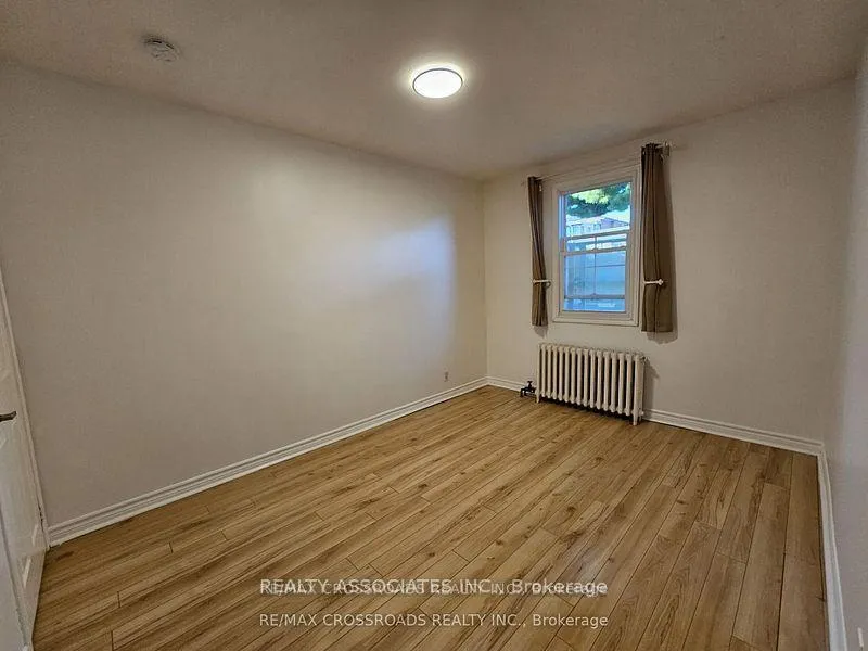 Photo 13 of Unit -Main, 33 Branstone Road, Toronto, Caledonia-Fairbank — HOMEH
