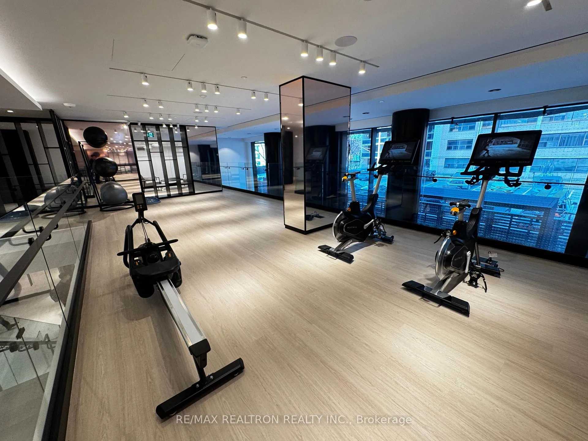 Photo 18 of Unit 2501, 110 Broadway Avenue, Toronto, Mount Pleasant West — HOMEH