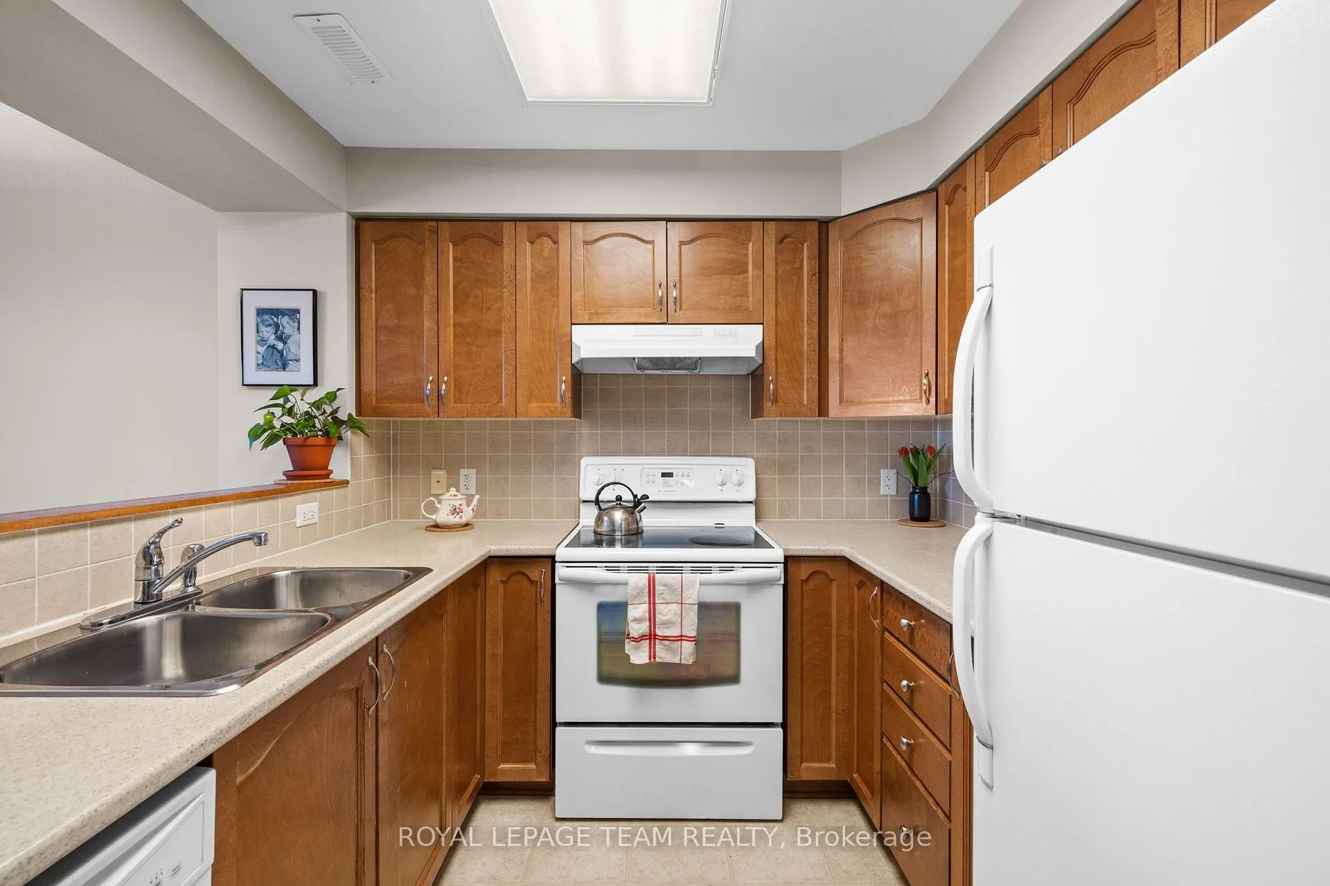 Photo 3 of 157 Keltie Private, Ottawa, Barrhaven - Longfields — HOMEH