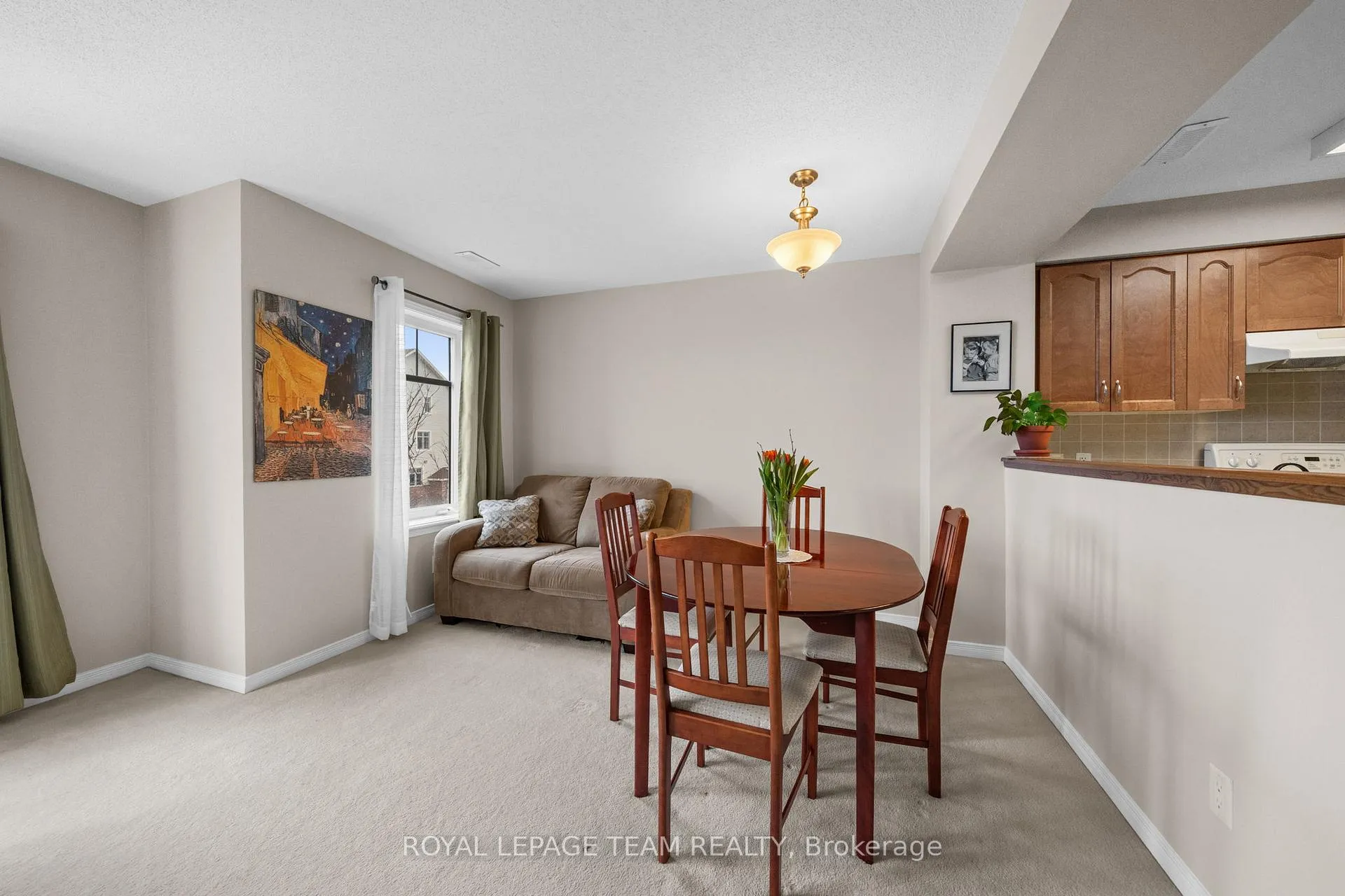 Photo 7 of 157 Keltie Private, Ottawa, Barrhaven - Longfields — HOMEH
