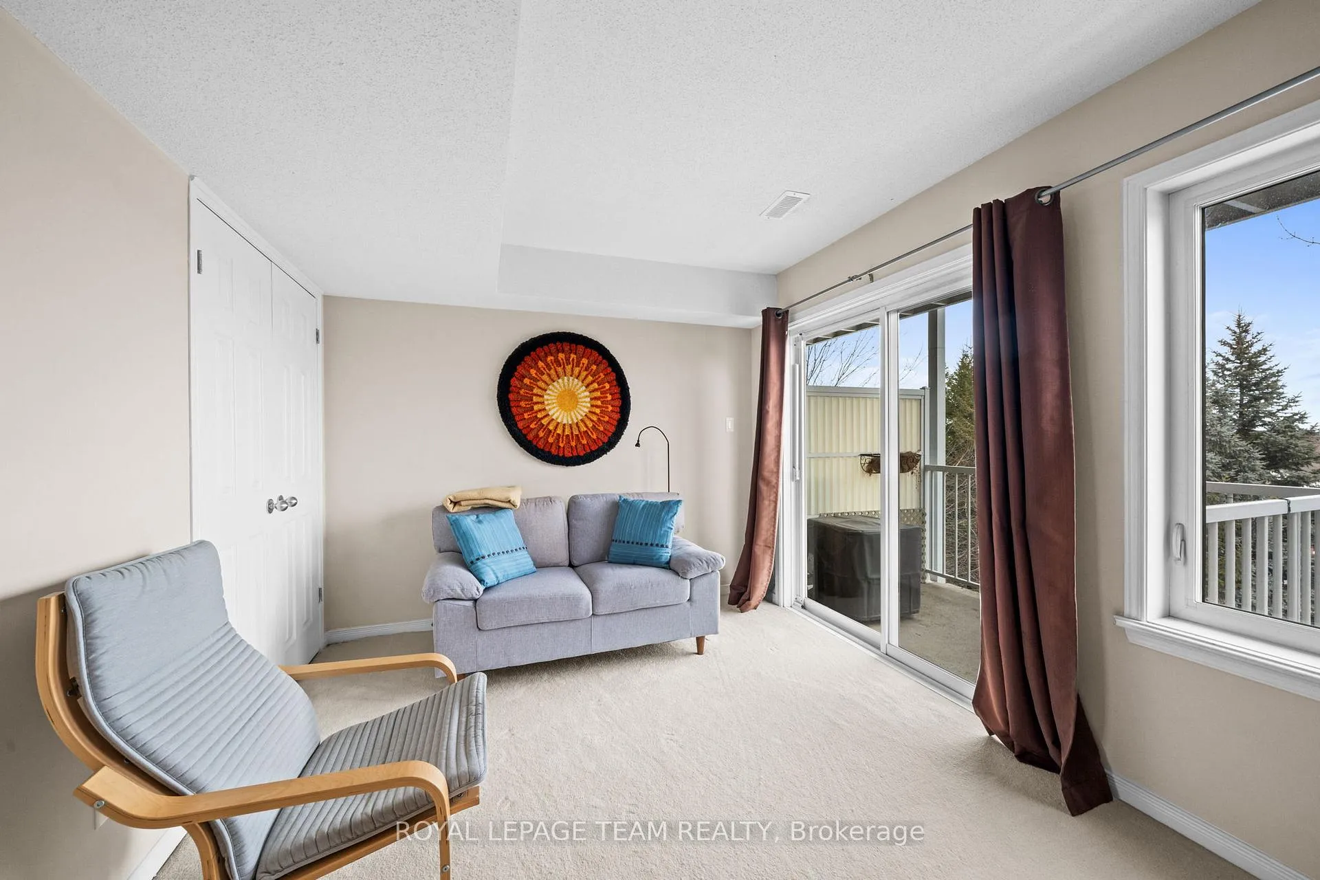 Photo 11 of 157 Keltie Private, Ottawa, Barrhaven - Longfields — HOMEH