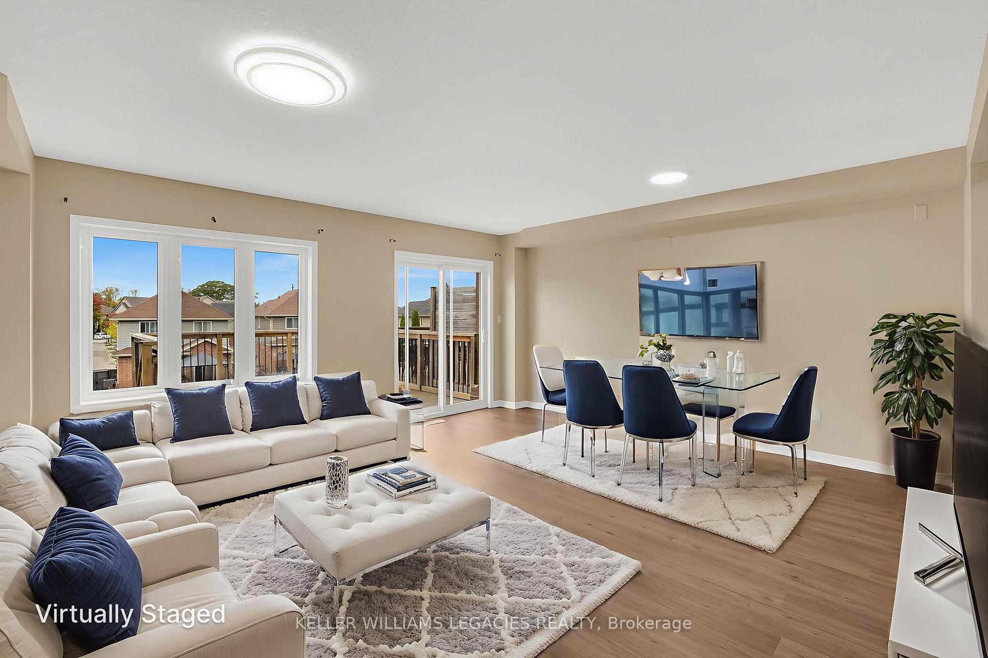 Photo 4 of 933 Zeller Crescent, Kitchener — HOMEH