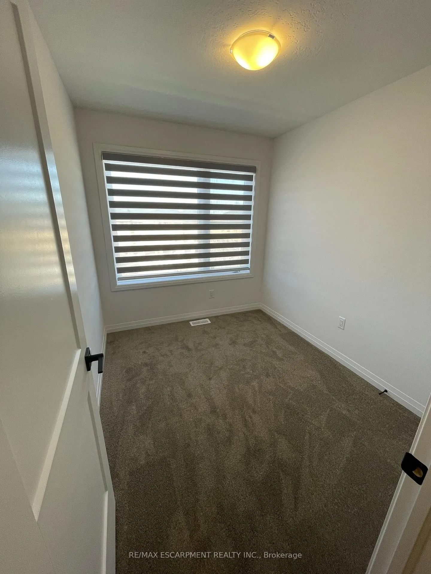 Photo 2 of Unit 106, 61 Soho Street, Hamilton, Stoney Creek Mountain — HOMEH