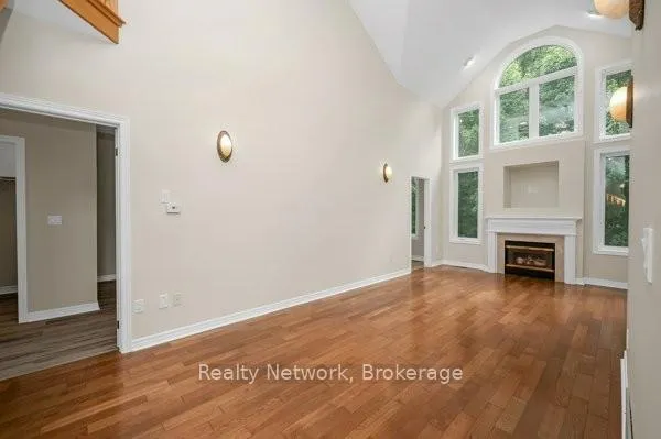 Photo 8 of Unit 45, 40 Wesleyan Court, Hamilton, Ancaster — HOMEH