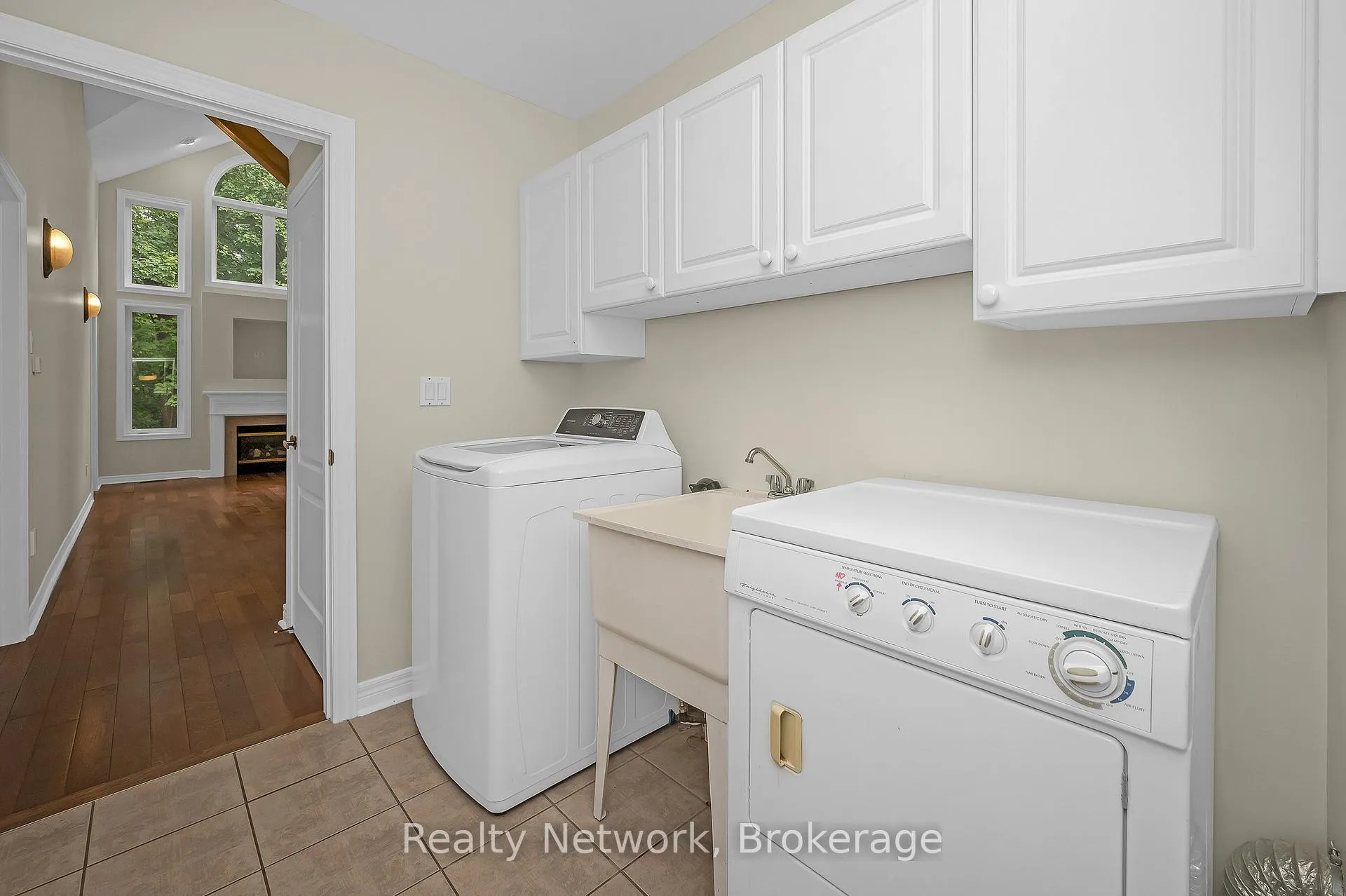 Photo 22 of Unit 45, 40 Wesleyan Court, Hamilton, Ancaster — HOMEH