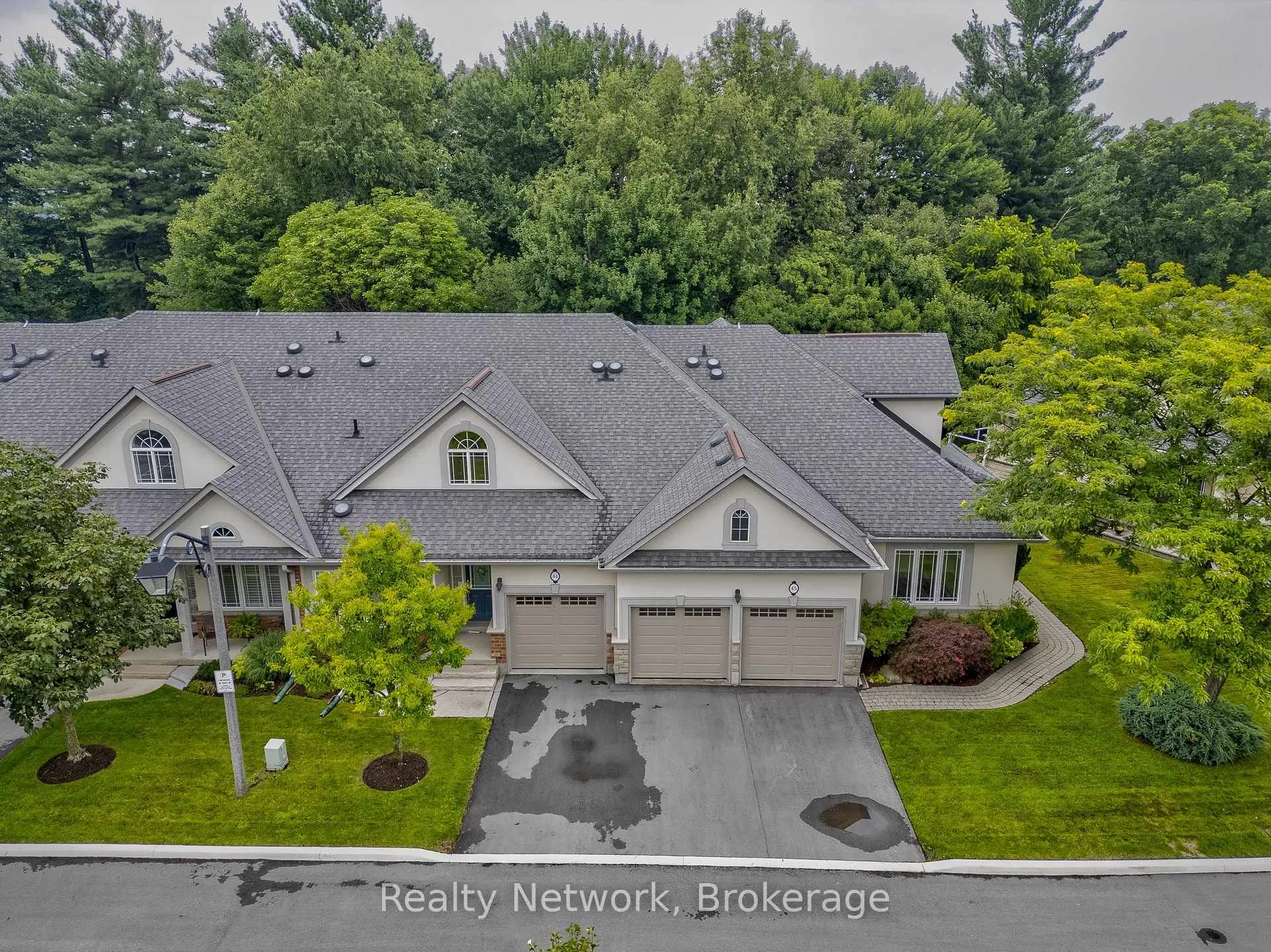 Photo 38 of Unit 45, 40 Wesleyan Court, Hamilton, Ancaster — HOMEH