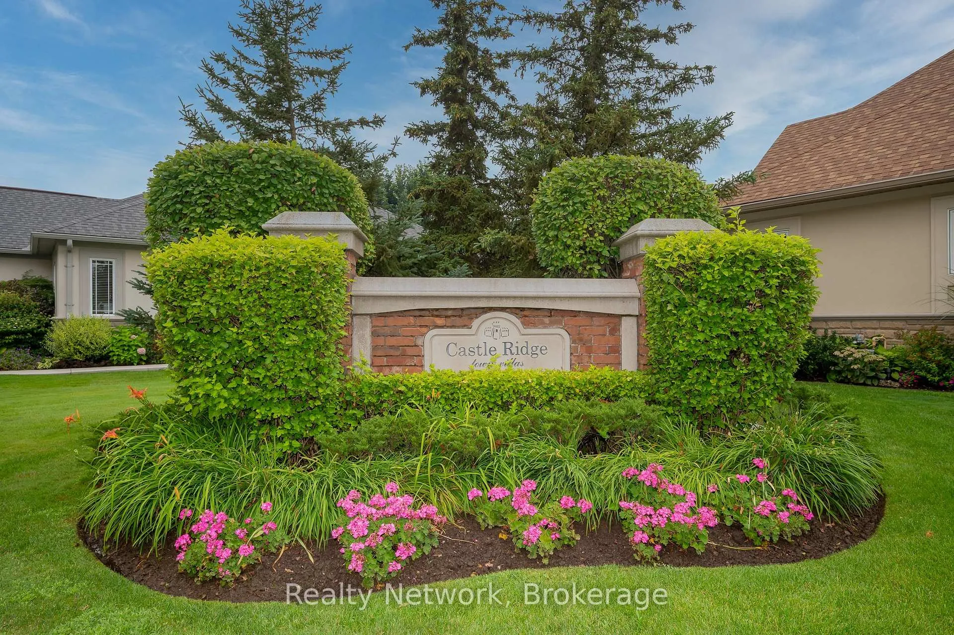 Photo 42 of Unit 45, 40 Wesleyan Court, Hamilton, Ancaster — HOMEH