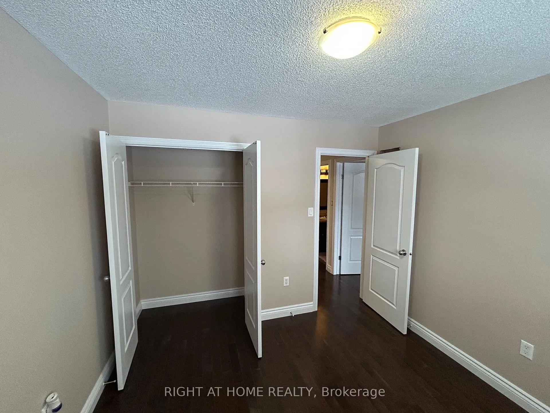 Photo 14 of Unit 9, 22 Liddycoat Lane, Hamilton, Ancaster — HOMEH