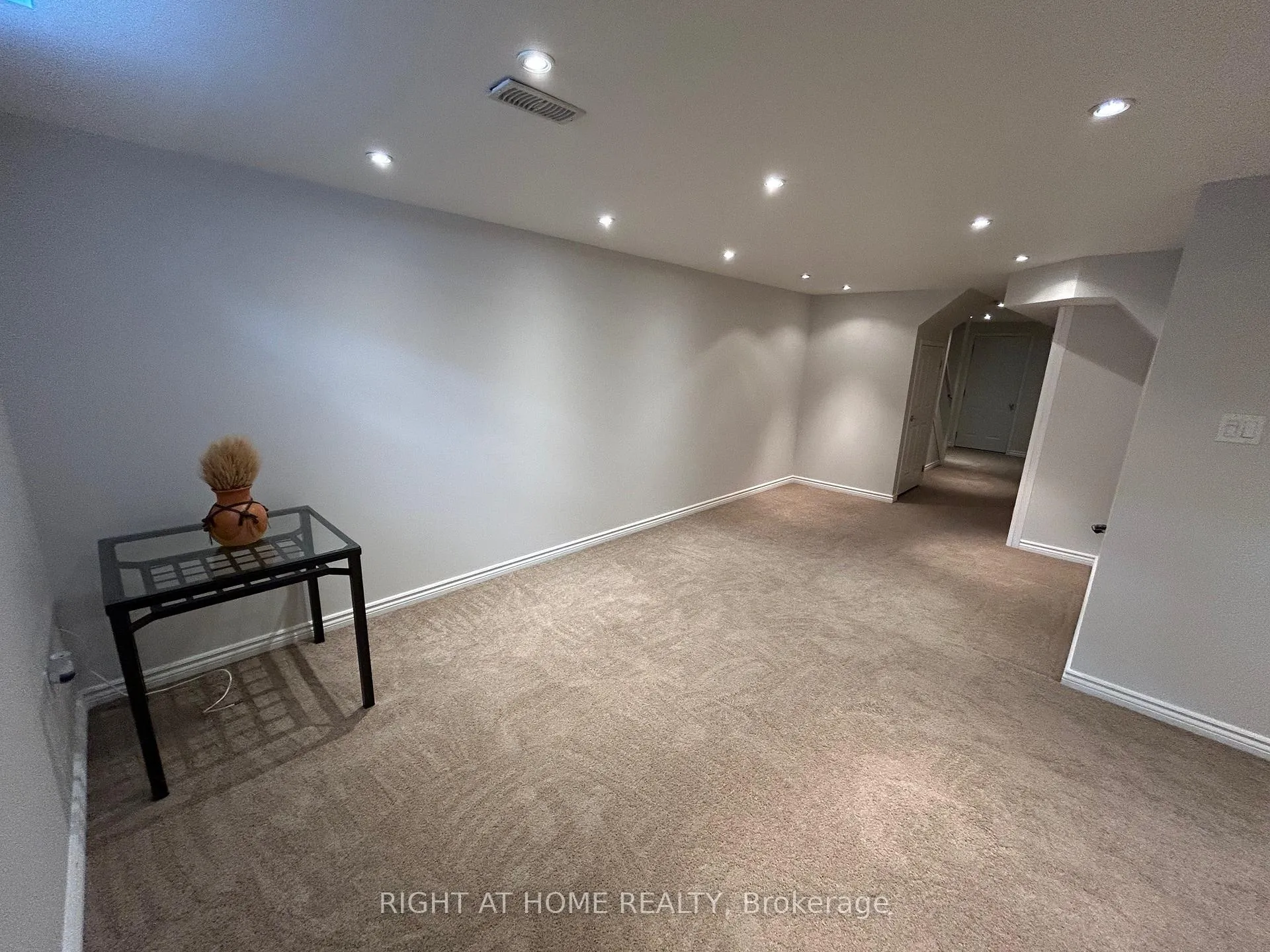 Photo 18 of Unit 9, 22 Liddycoat Lane, Hamilton, Ancaster — HOMEH