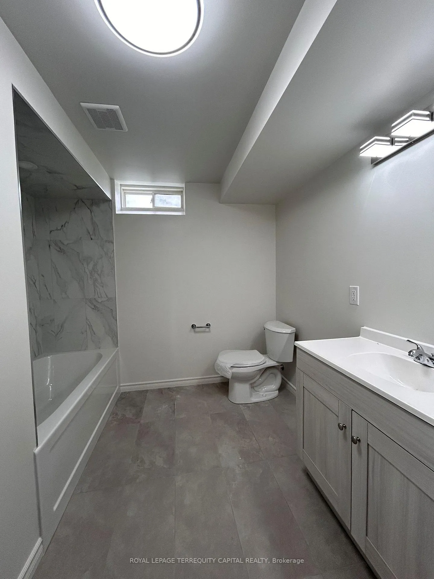 Photo 9 of Unit Lower, 35 Meyer Avenue, Barrie, East Bayfield — HOMEH