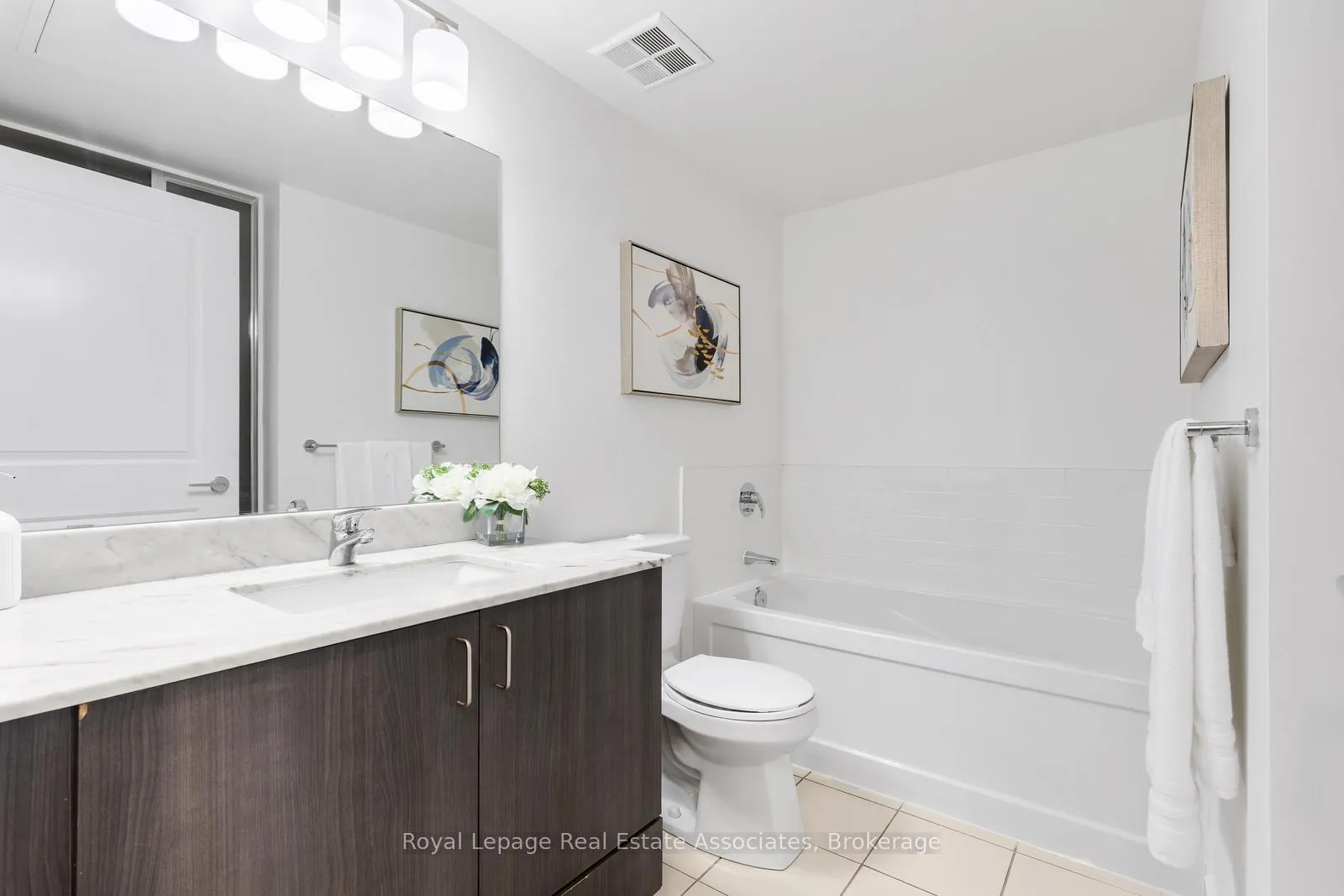 Photo 17 of Unit 701, 8130 Birchmount Road, Markham, Unionville — HOMEH