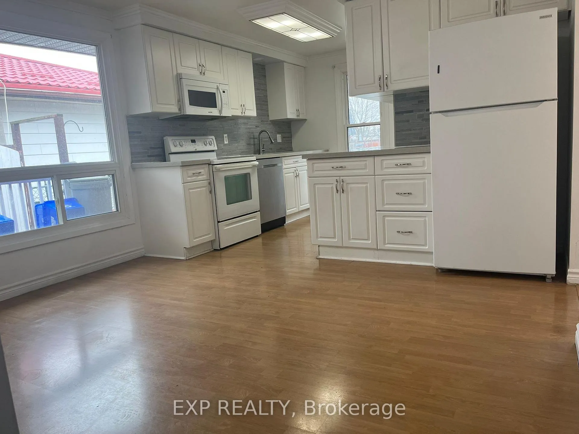 Photo 7 of 123 Greendale Crescent, Kitchener, Centreville Chicopee — HOMEH