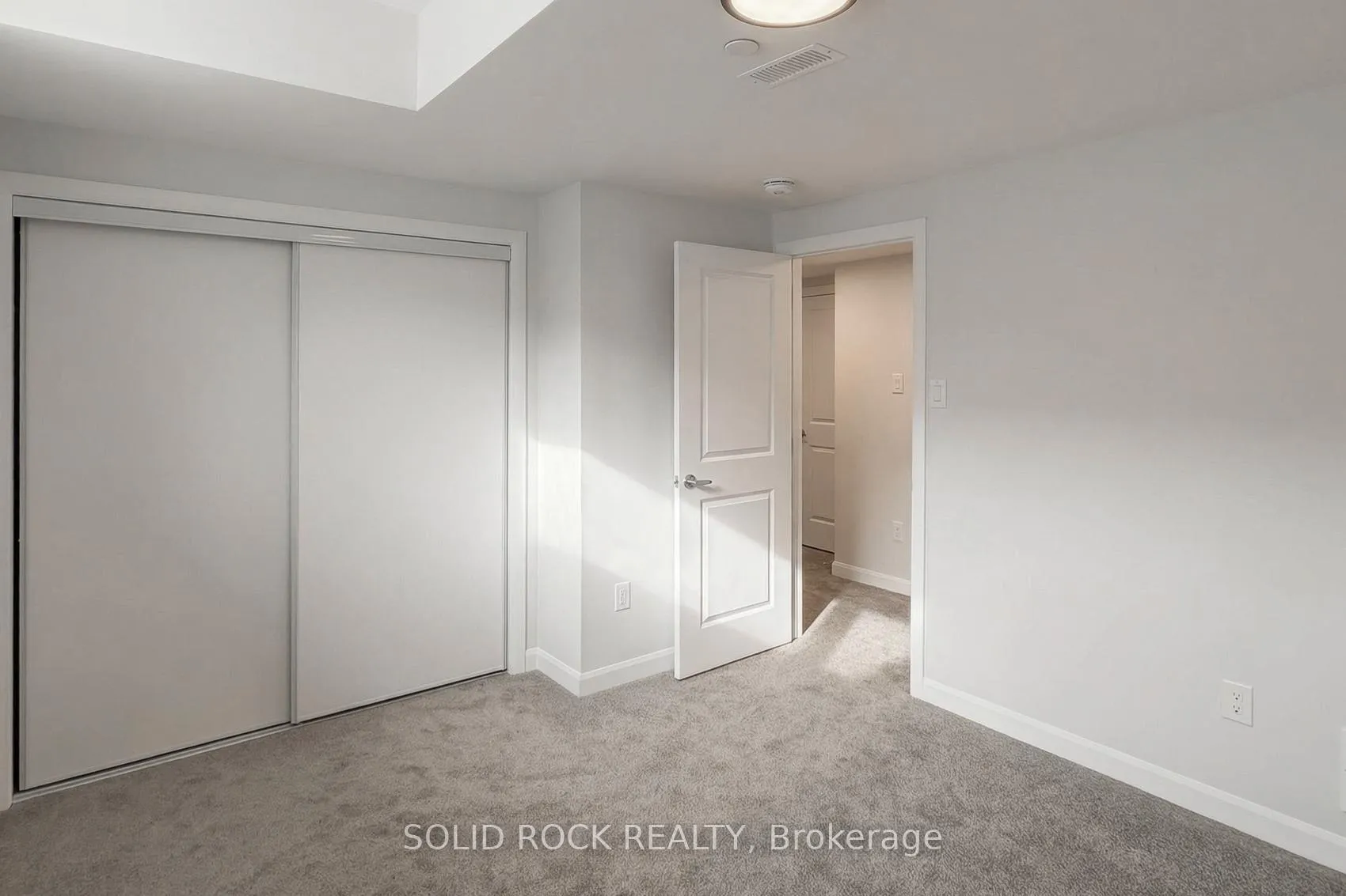 Photo 11 of Unit 20, 401 Glenroy Gilbert Drive, Ottawa, Barrhaven - Strandherd — HOMEH