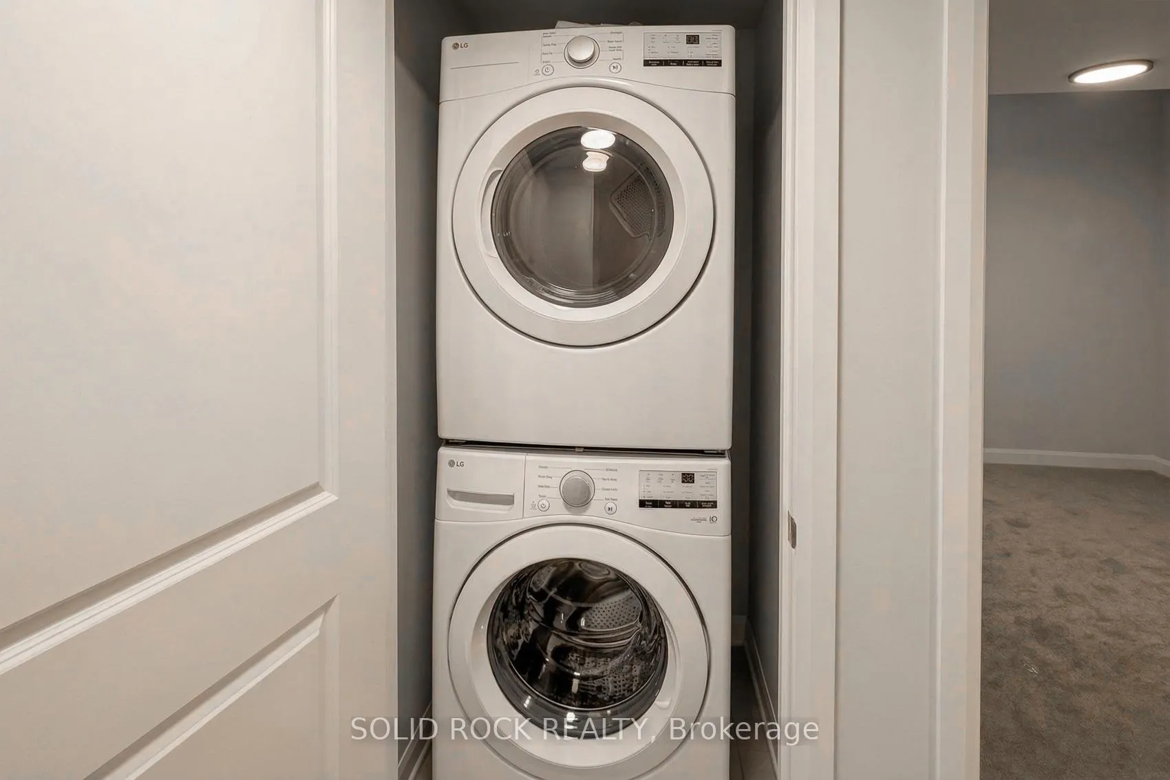 Photo 14 of Unit 20, 401 Glenroy Gilbert Drive, Ottawa, Barrhaven - Strandherd — HOMEH
