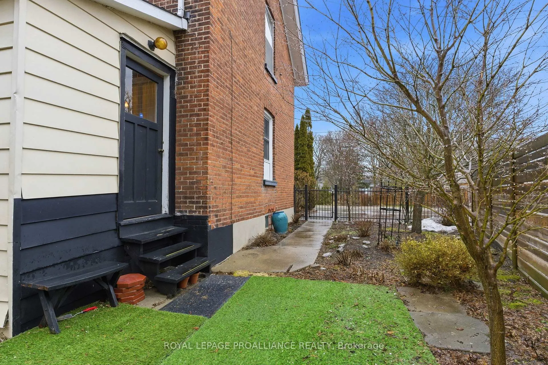 Photo 38 of 383 Mathew Street, Cobourg — HOMEH