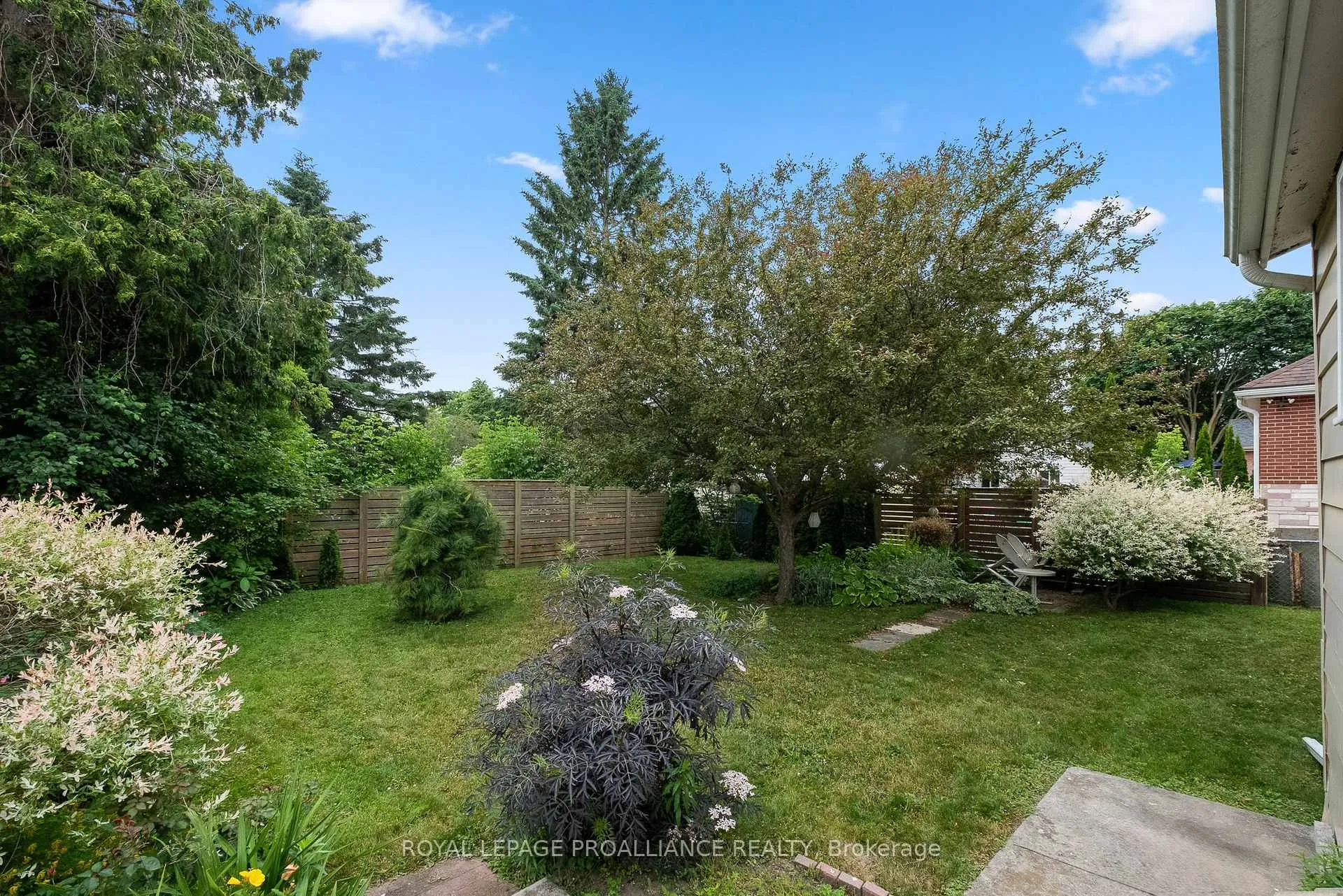 Photo 41 of 383 Mathew Street, Cobourg — HOMEH