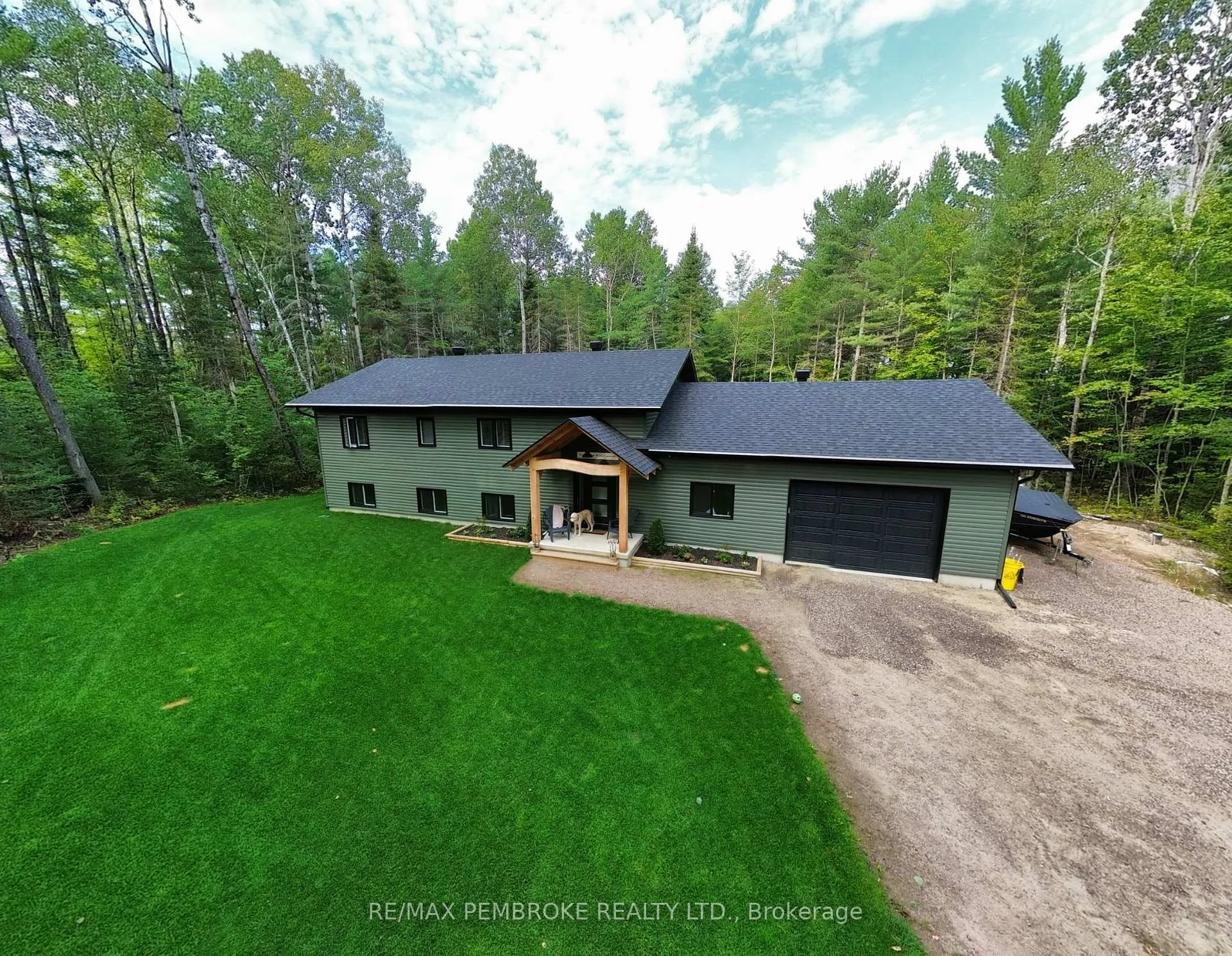 Photo 3 of 13 Rantz Road, Petawawa — HOMEH