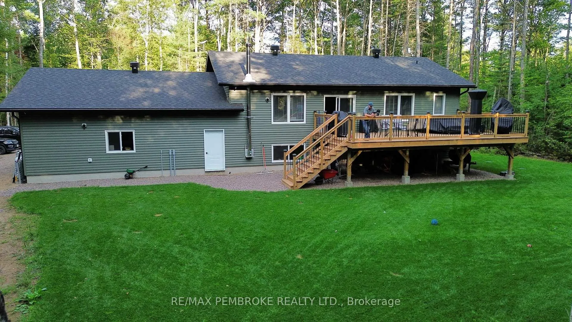 Photo 6 of 13 Rantz Road, Petawawa — HOMEH
