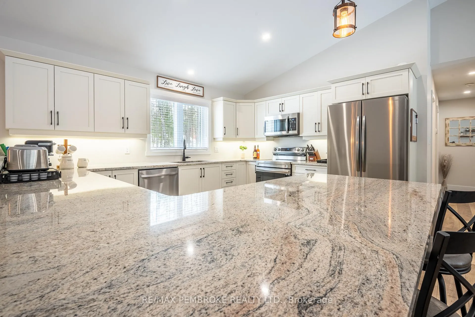 Photo 20 of 13 Rantz Road, Petawawa — HOMEH