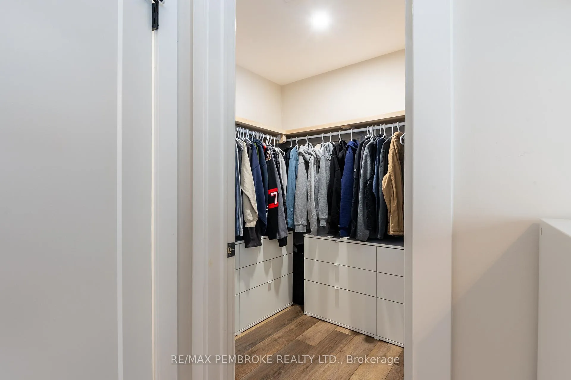 Photo 28 of 13 Rantz Road, Petawawa — HOMEH