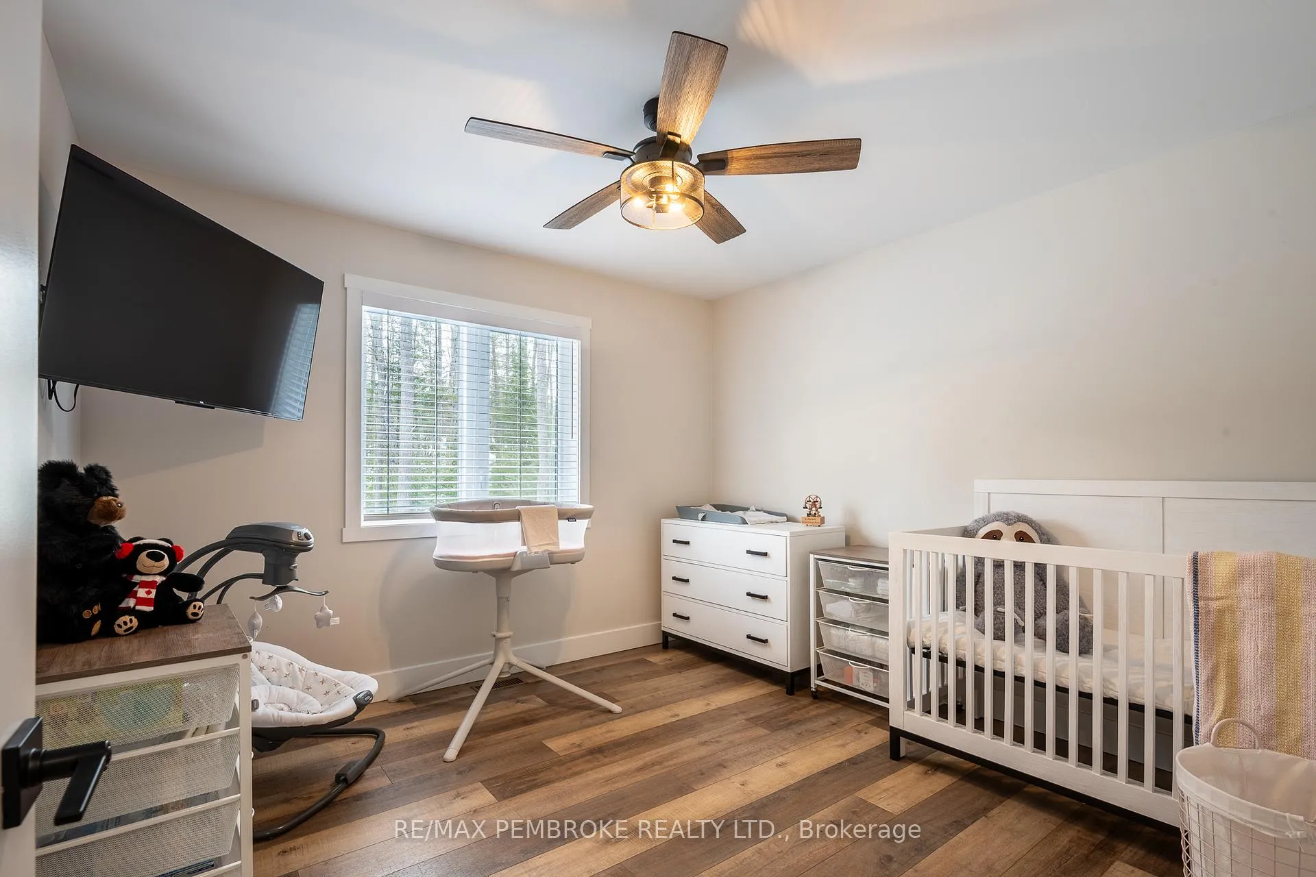 Photo 31 of 13 Rantz Road, Petawawa — HOMEH