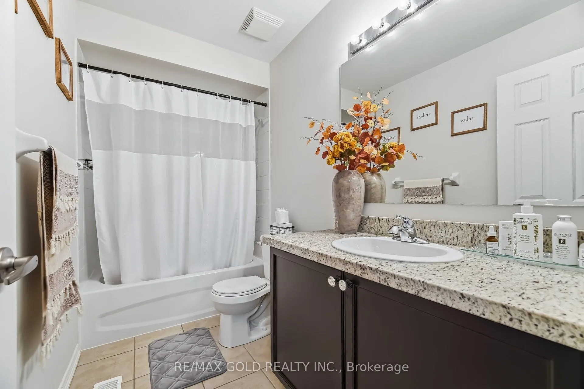 Photo 13 of 57 Utopia Way, Brampton, Bram East — HOMEH