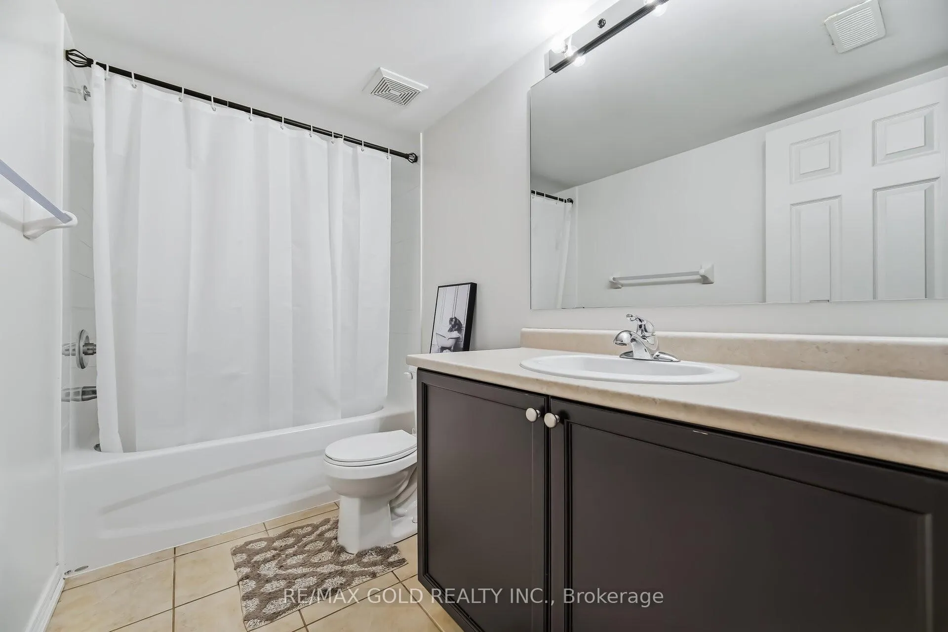 Photo 16 of 57 Utopia Way, Brampton, Bram East — HOMEH