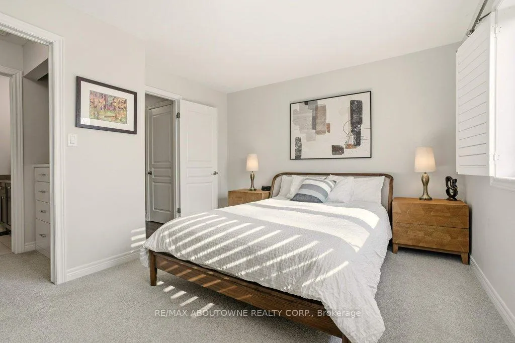 Photo 13 of 4174 Galileo Common, Burlington, Shoreacres — HOMEH