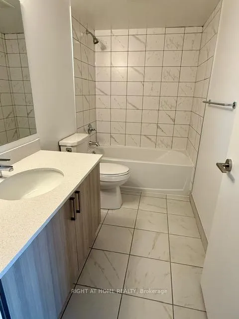 Photo 13 of Unit 712, 1010 Sandy Beach Road, Pickering, Bay Ridges — HOMEH