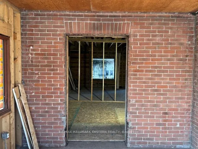 Photo 7 of 585 Bolivar Street, Peterborough, Town Ward 3 — HOMEH