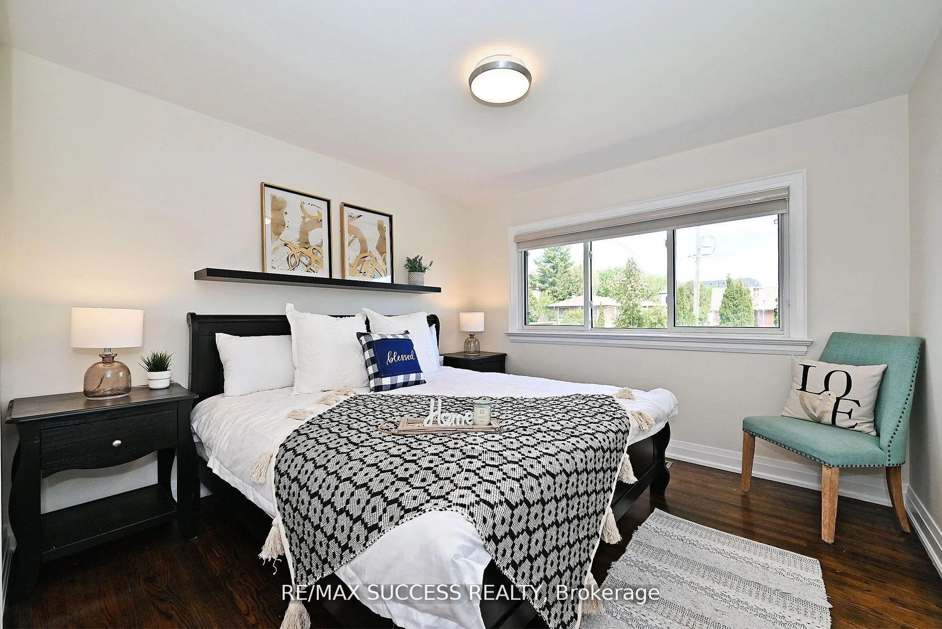 Photo 15 of 492 Sherin Drive, Oakville, West — HOMEH