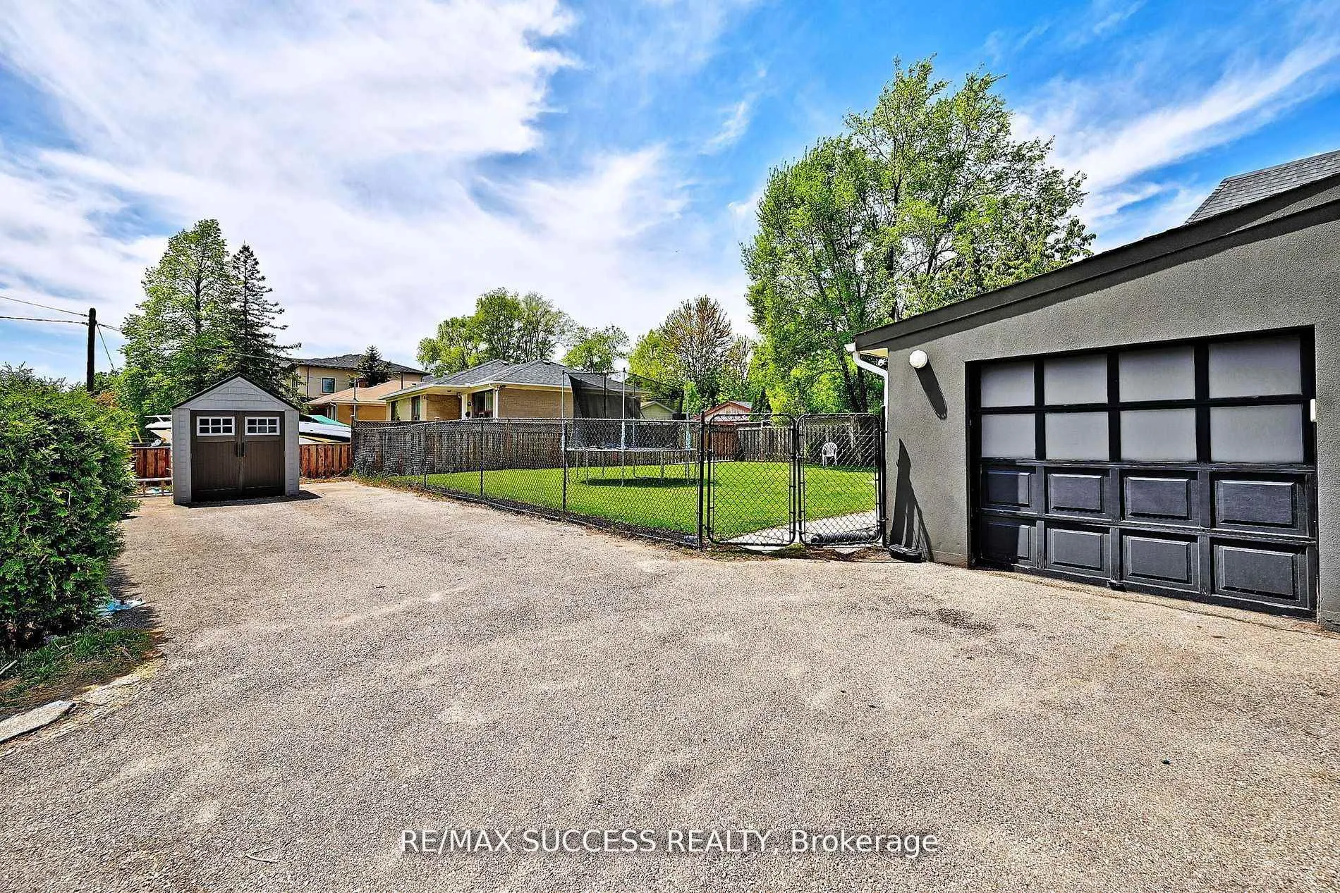 Photo 26 of 492 Sherin Drive, Oakville, West — HOMEH