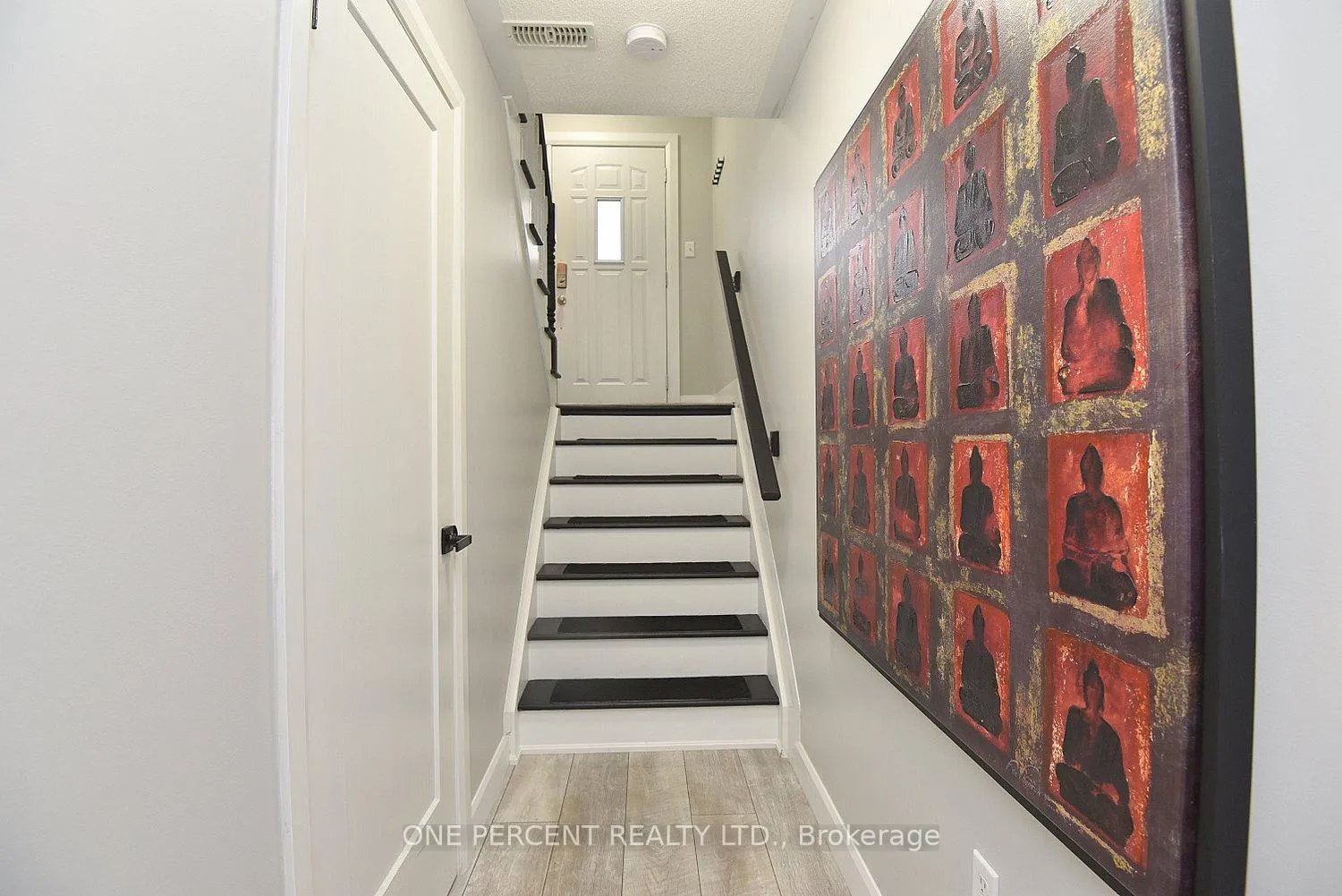 Photo 25 of 13 Emick Drive, Hamilton, Meadowlands — HOMEH