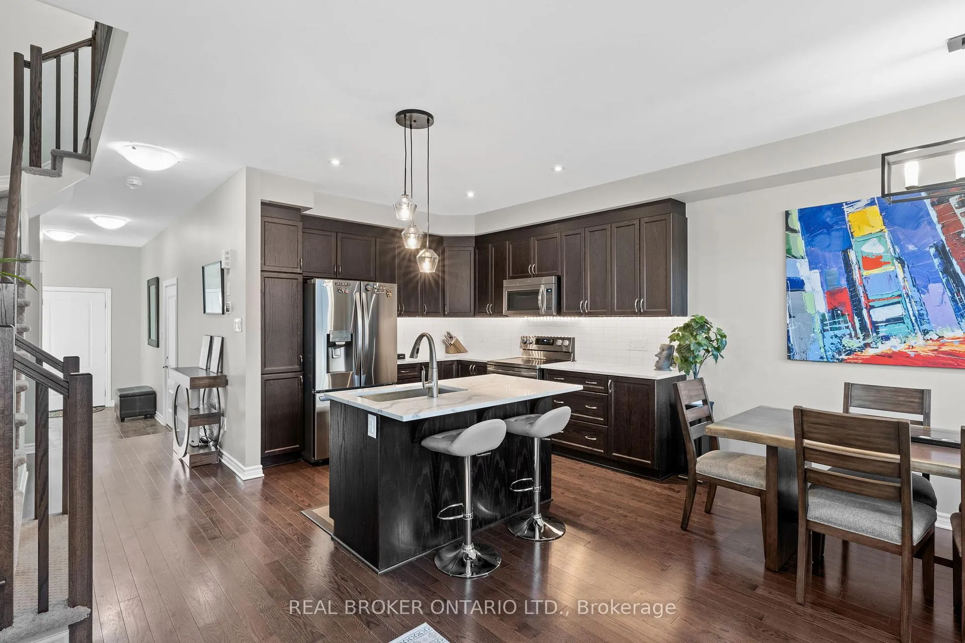 Photo 14 of 792 Cedar Creek Drive, Ottawa, Blossom Park/Kemp Park/Findlay Creek — HOMEH