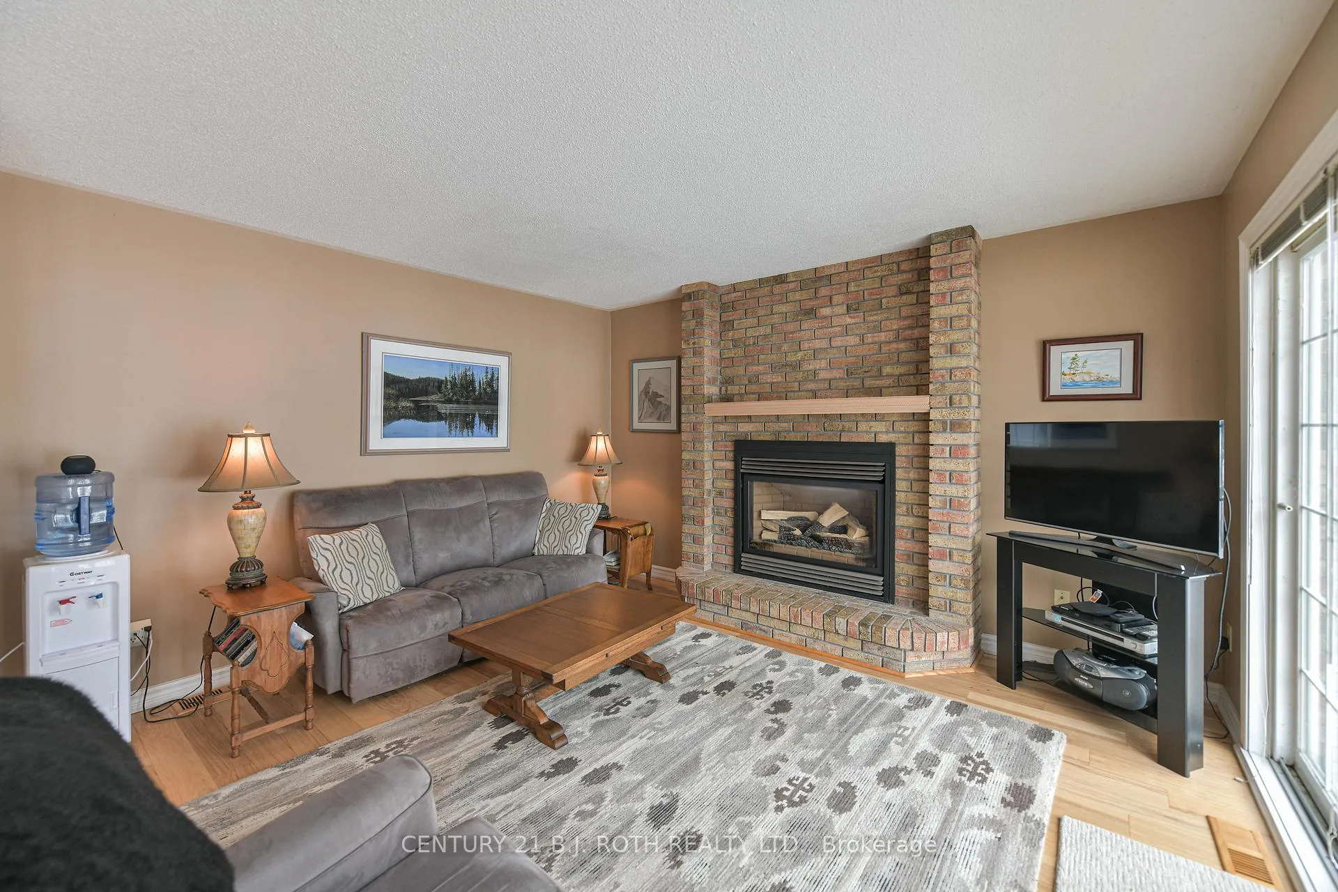 Photo 11 of 698 Broadview Avenue, Orillia — HOMEH
