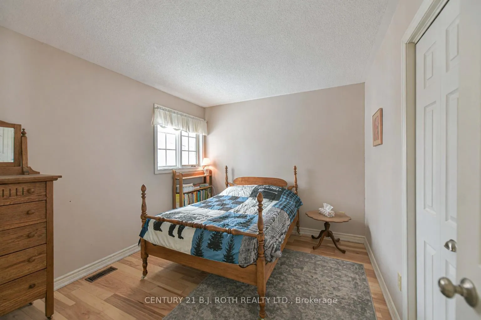 Photo 21 of 698 Broadview Avenue, Orillia — HOMEH