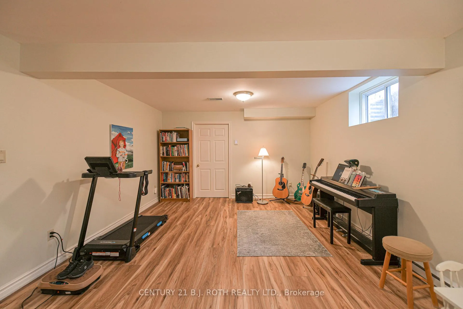 Photo 28 of 698 Broadview Avenue, Orillia — HOMEH