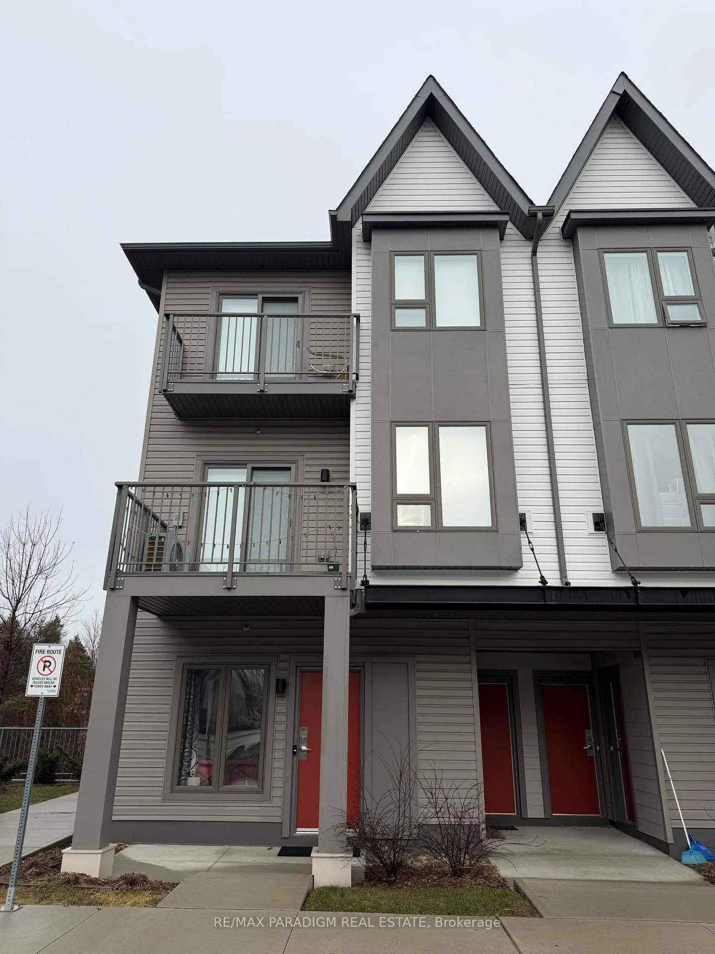 Photo 1 of Unit 807, 2635 William Jackson Drive, Pickering, Duffin Heights — HOMEH