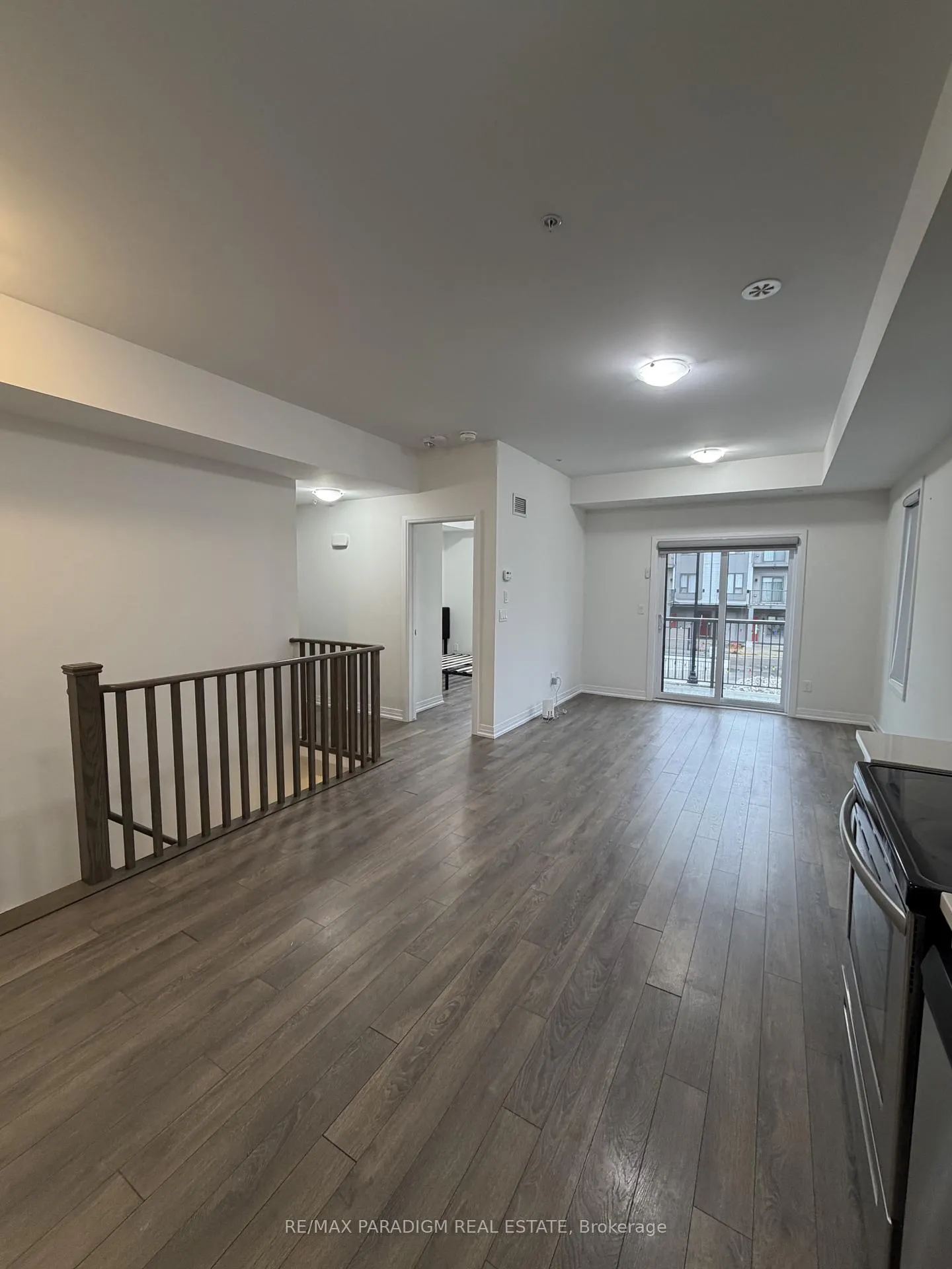 Photo 4 of Unit 807, 2635 William Jackson Drive, Pickering, Duffin Heights — HOMEH