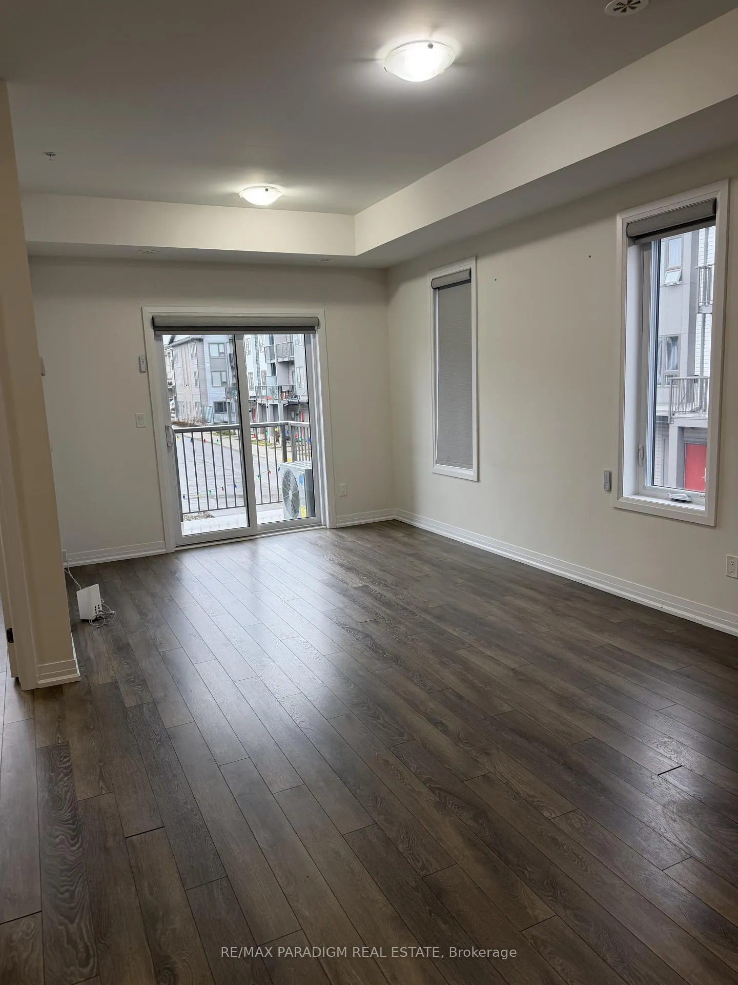 Photo 5 of Unit 807, 2635 William Jackson Drive, Pickering, Duffin Heights — HOMEH