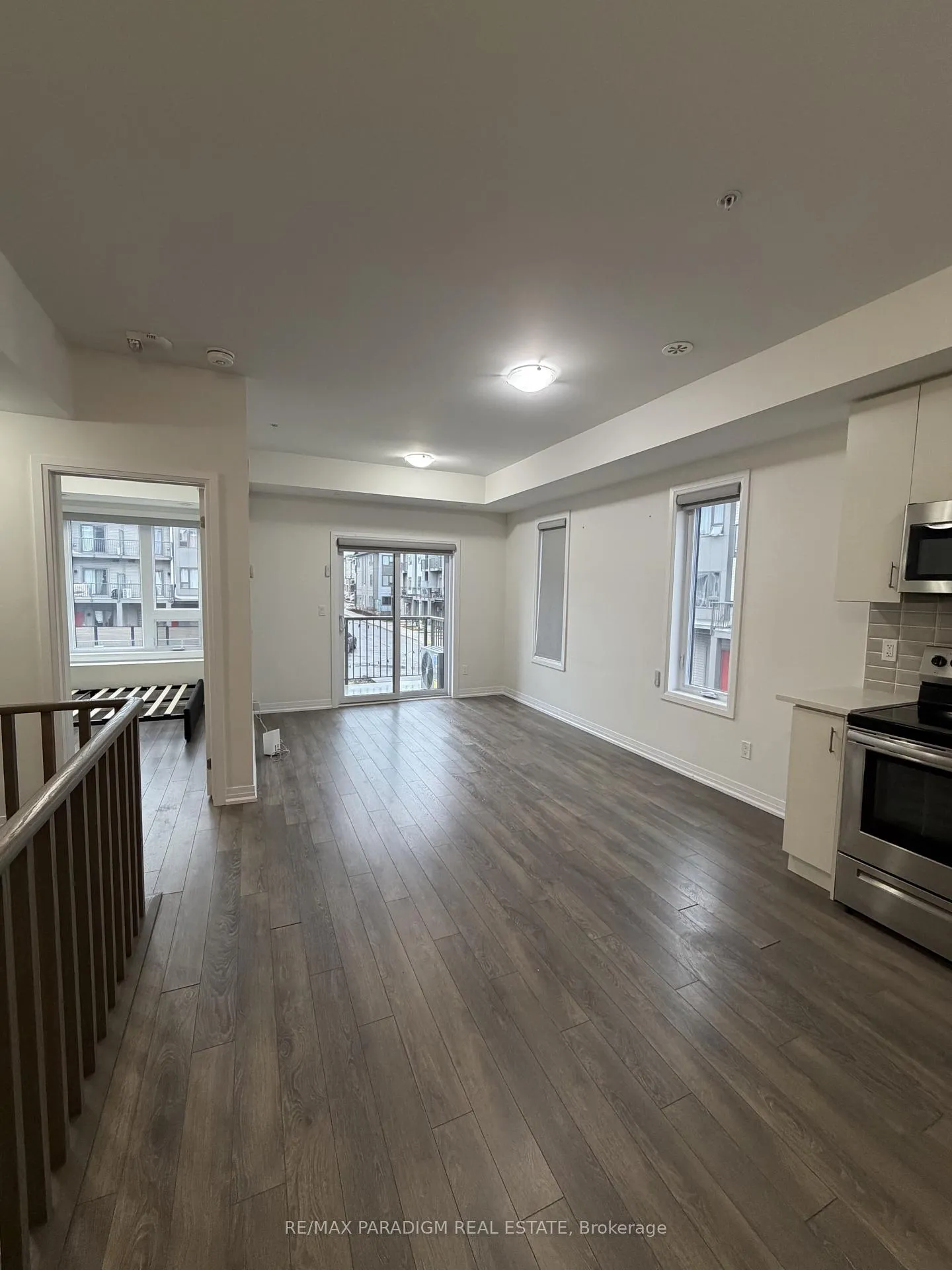 Photo 8 of Unit 807, 2635 William Jackson Drive, Pickering, Duffin Heights — HOMEH