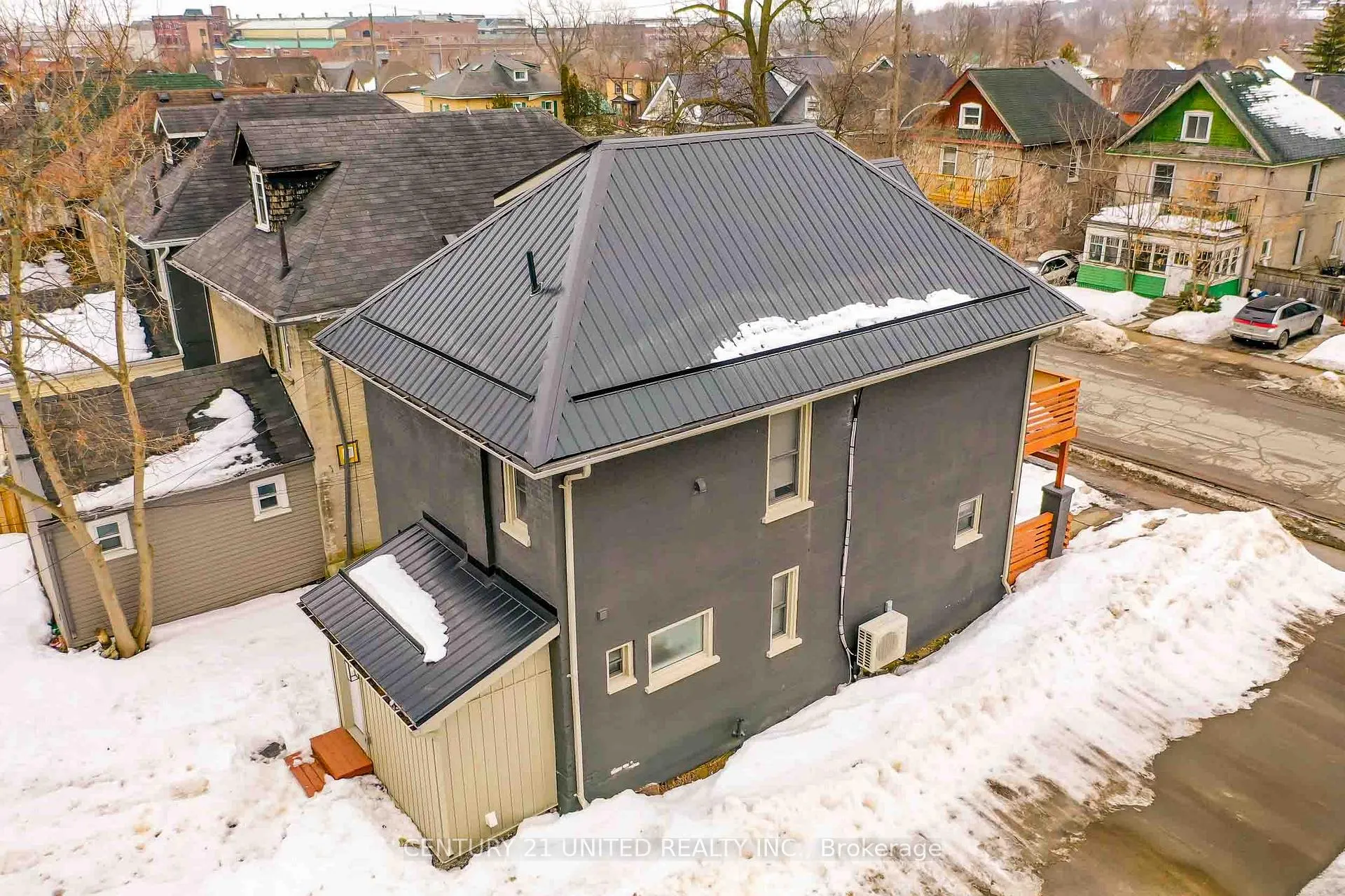 Photo 46 of 218 Park Street N, Peterborough, Town Ward 3 — HOMEH