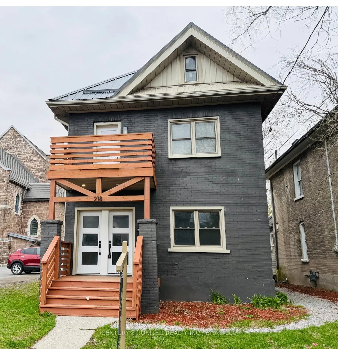 Photo 1 of 218 Park Street N, Peterborough, Town Ward 3 — HOMEH