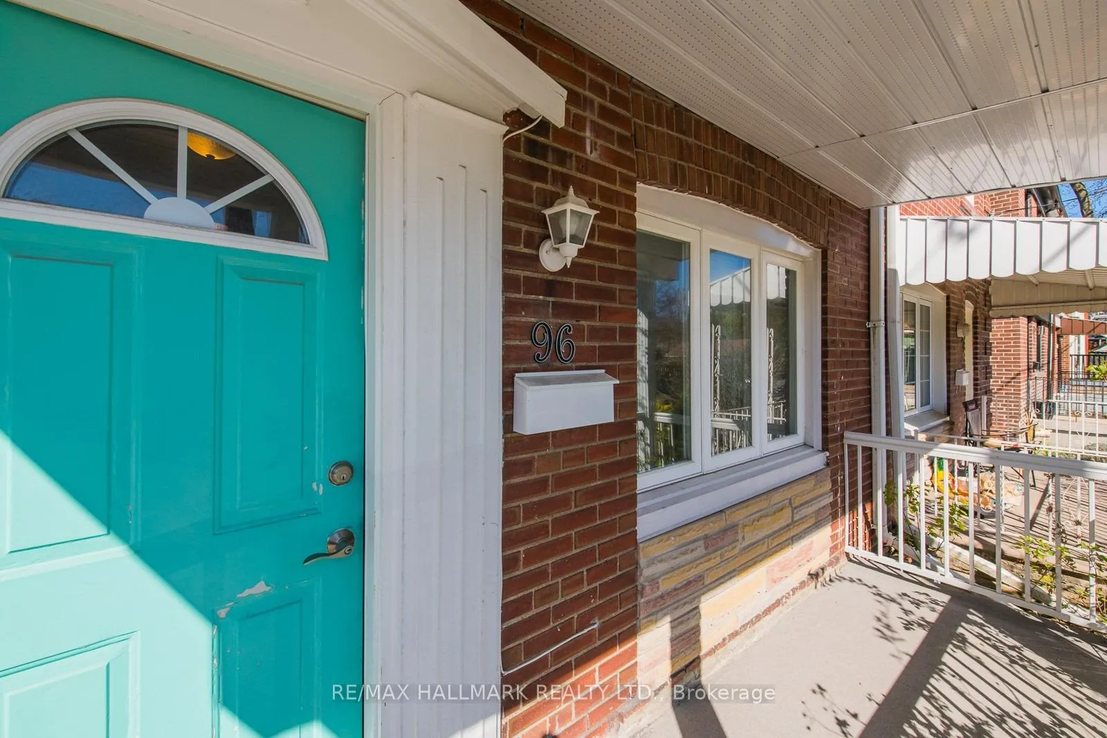 Photo 29 of Unit Upper, 96 Hertle Avenue, Toronto, Greenwood-Coxwell — HOMEH