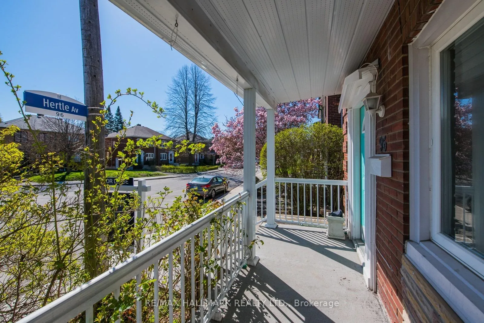 Photo 30 of Unit Upper, 96 Hertle Avenue, Toronto, Greenwood-Coxwell — HOMEH