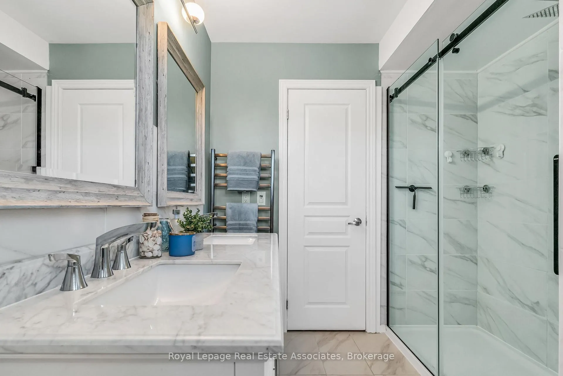 Photo 26 of 273 Duskywing Way, Oakville, Bronte — HOMEH