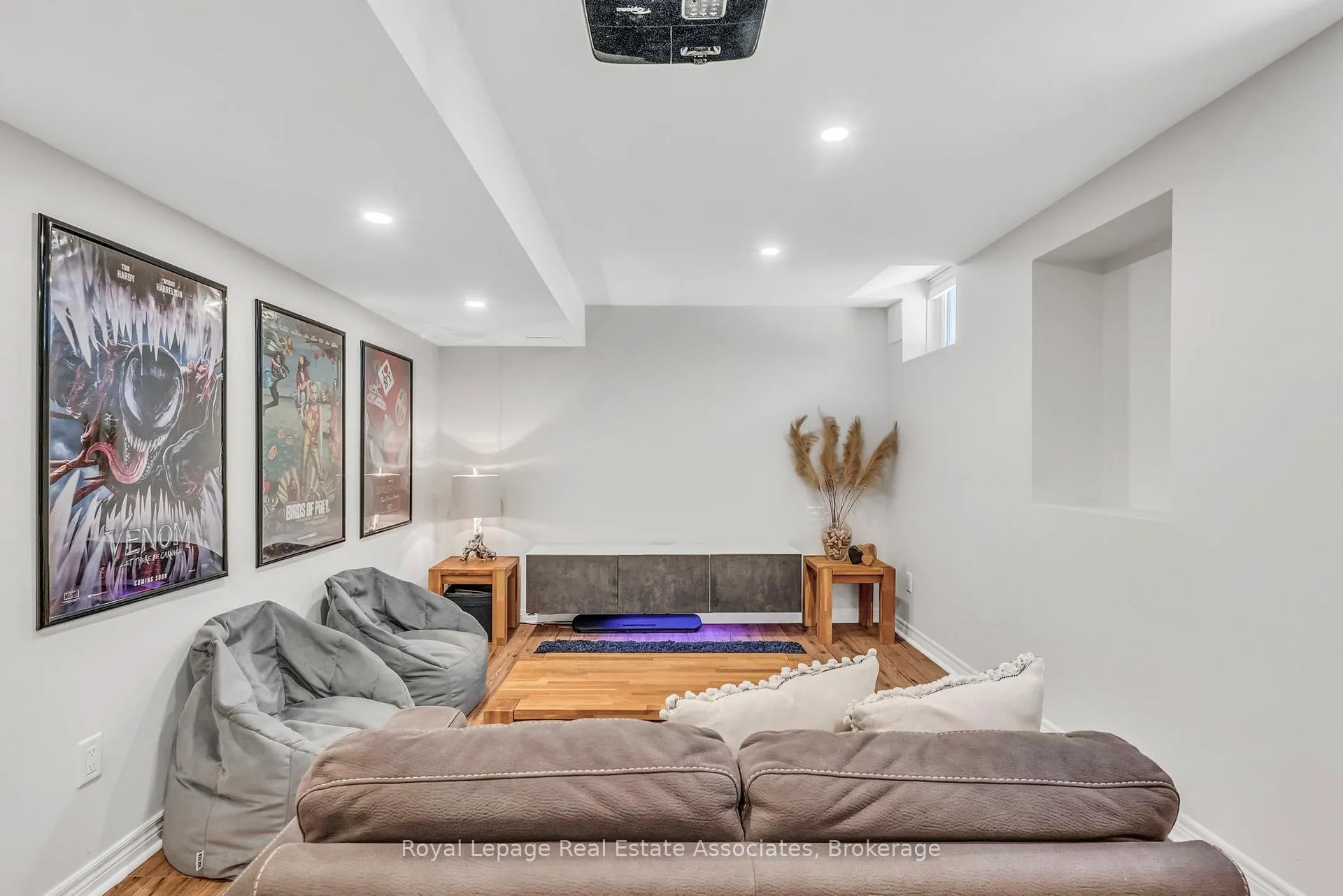 Photo 39 of 273 Duskywing Way, Oakville, Bronte — HOMEH