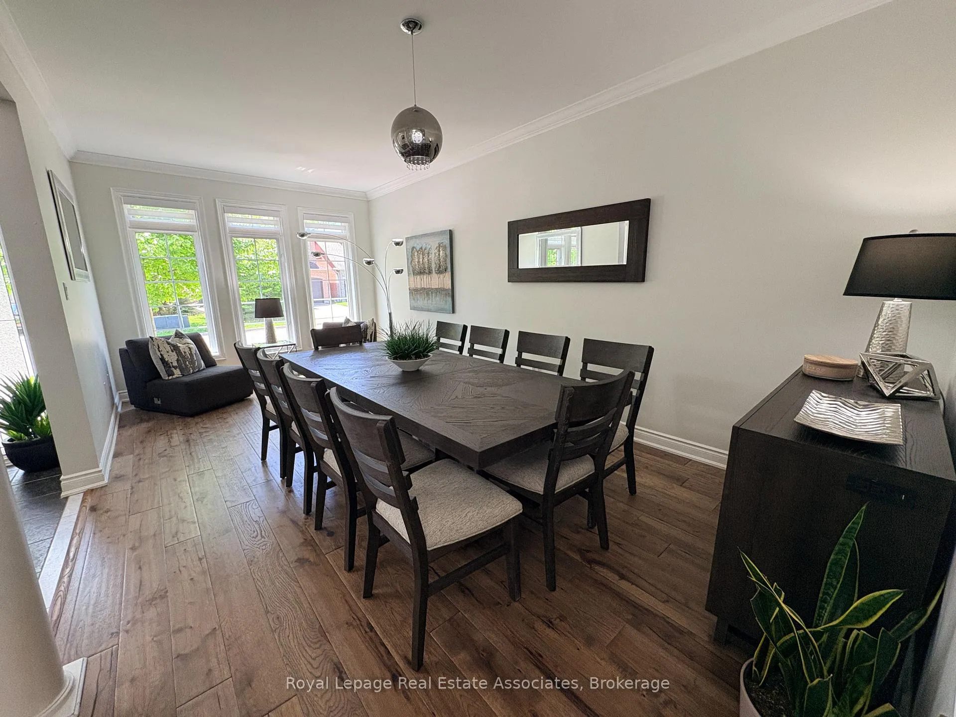 Photo 8 of 273 Duskywing Way, Oakville, Bronte — HOMEH